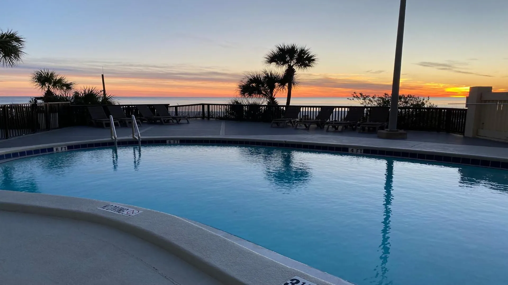 Sunbird Resort 8Th Floor Sunsets - By Sunbird Rentals Panama City Beach